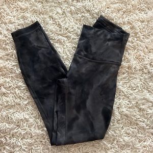 Lululemon Diamonds Graphite Wunder Train Legging 25”